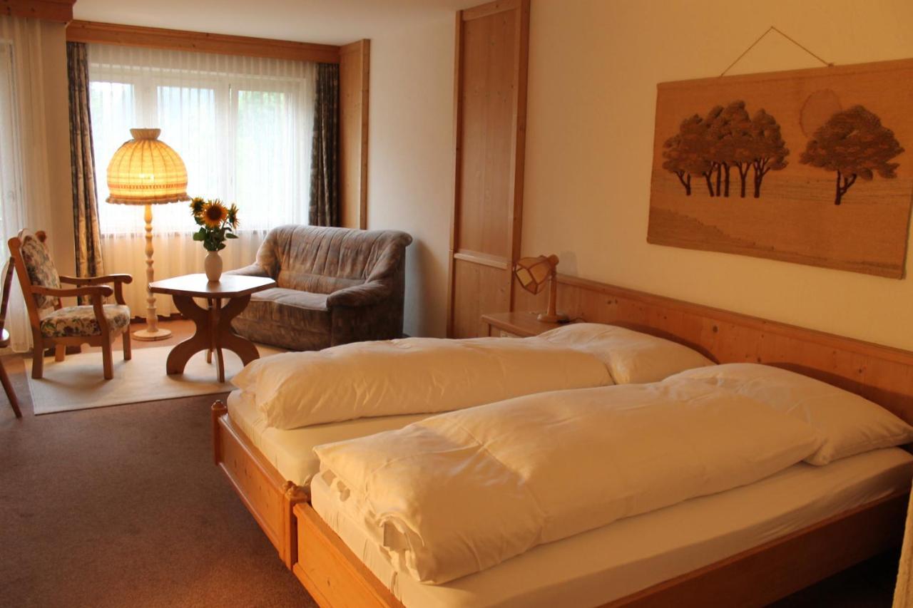 Gemeinschaftshaus Im Oberdorf Lutzelfluh ภายนอก รูปภาพ